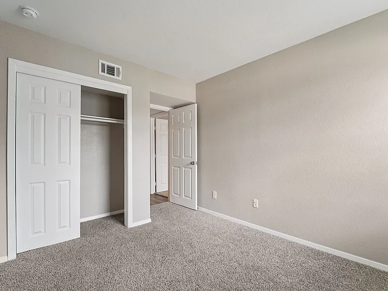 Crosby at Westchase Apartments — Photo 110