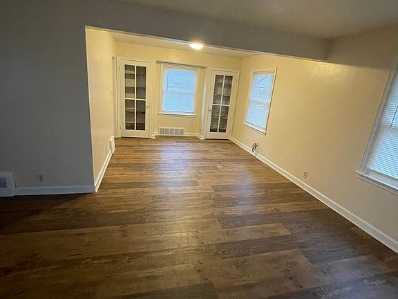 4th image of 3777 S 17th St