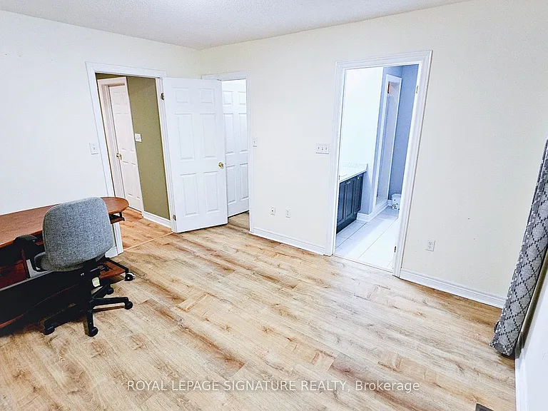 10 Keith Cres — Photo 15