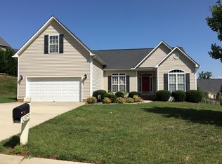 56 Yorktown Cir, Arden, NC 28704