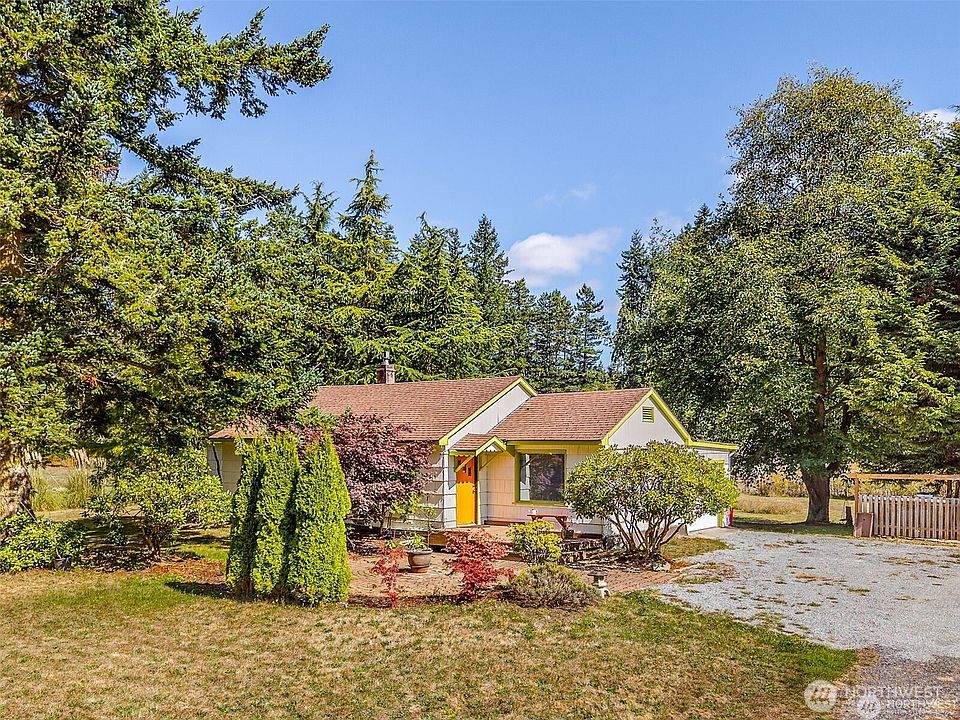 1st image of 615 SW Camano Drive