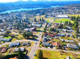 1718 Sheridan Rd, Bremerton, WA 98310