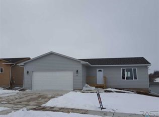 501 Adam Ave, Baltic, SD 57003