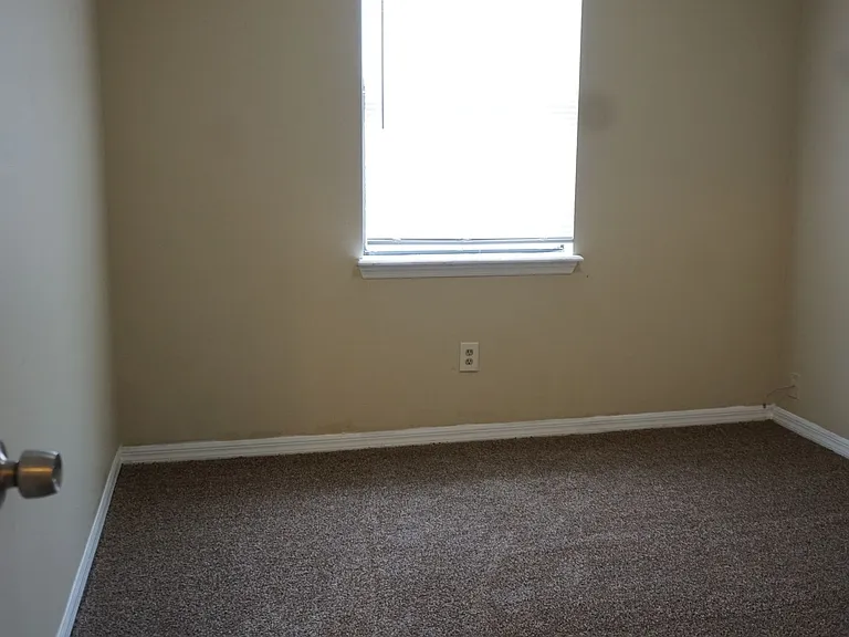 5661 Bryner Dr — Photo 6
