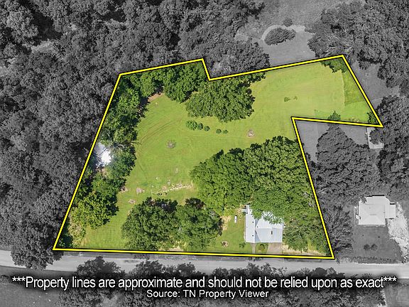 3rd image of 8120 Mount Carmel Rd