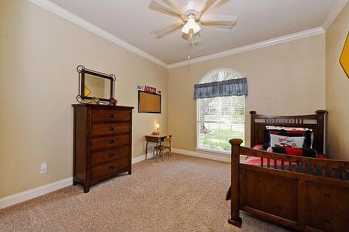 3rd image of 7513 Robert Kleburg Ln
