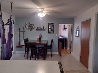 639 Carsons Rd #6, Ottawa, ON K1K2G9