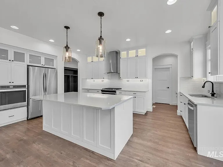 4304 W Ravenna St — Photo 5