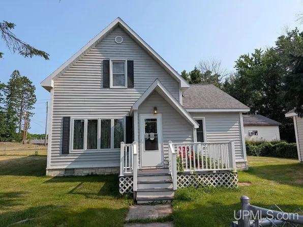 478 Railroad St, Bergland Township, MI 49910