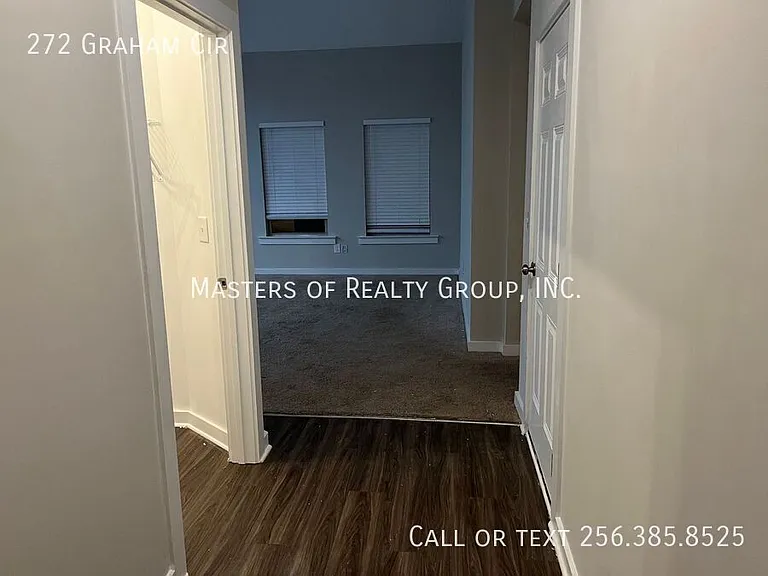 272 Graham Cir — Photo 3