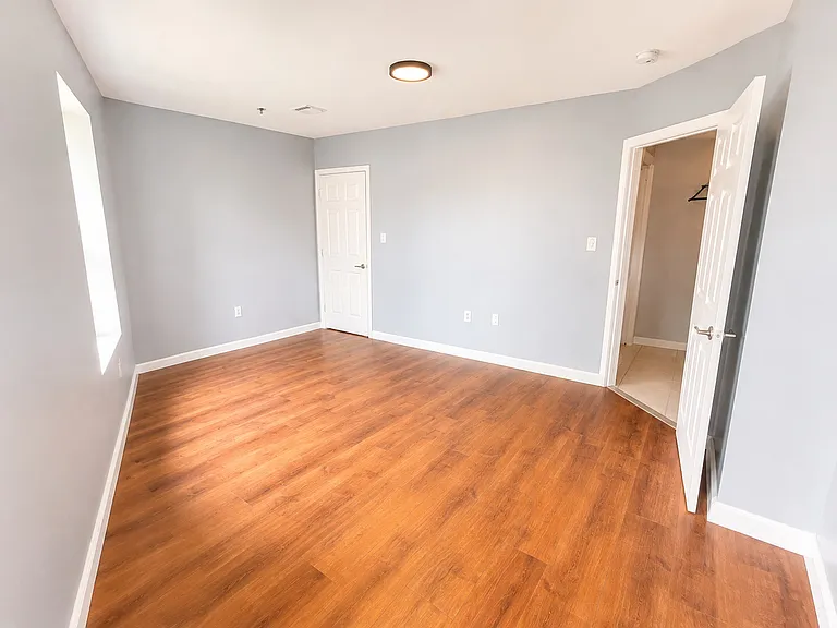 510 Elizabeth Ave #2100 — Photo 5