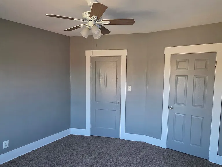 43 E Auburndale Ave — Photo 21