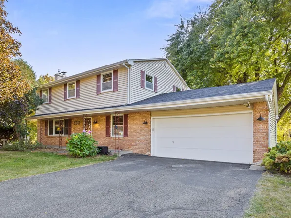 17233 Clear Spring Ln, Minnetonka, MN 55345