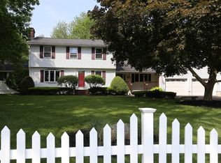 84 Temple Dr, Methuen, MA 01844