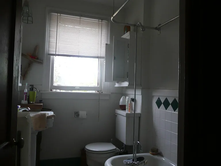 4250 Julian St — Photo 14