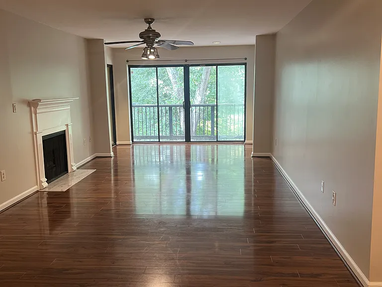 2301 Pine Heights Dr NE — Photo 4