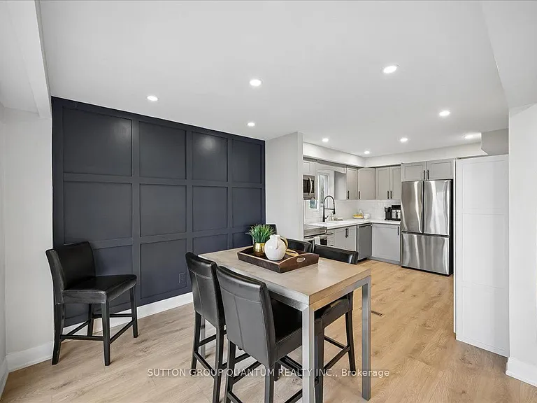 1120 Montgomery Dr — Photo 17