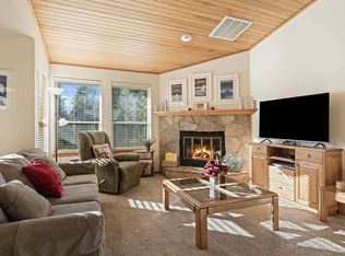 (Undisclosed Address), Sunriver, OR 97707
