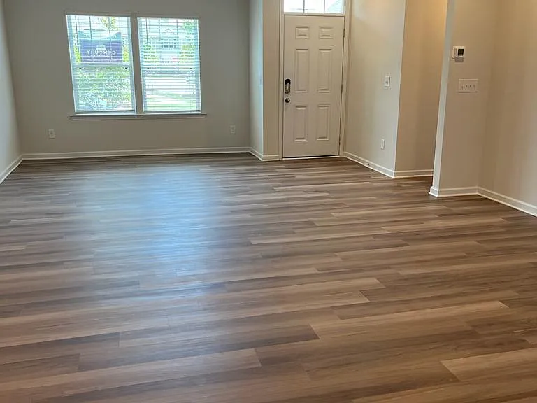 310 Sagecroft Ln — Photo 11