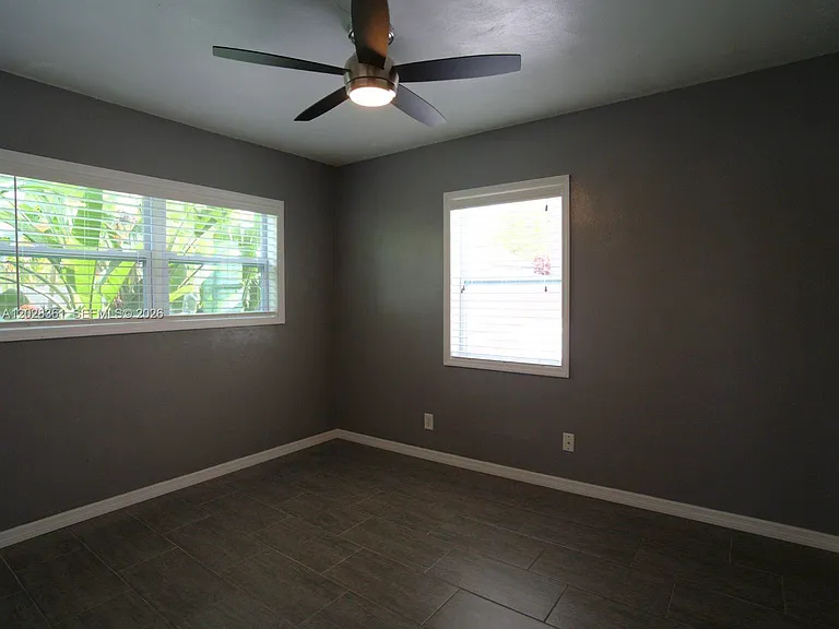1701 NE 16th Ave — Photo 14