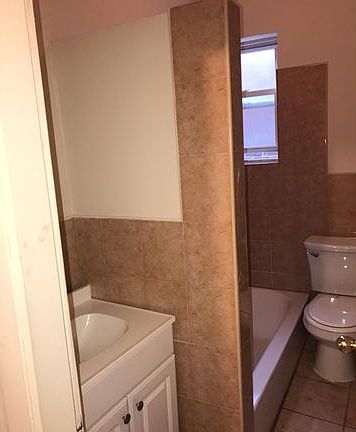 3rd image of 2117 Utica Ave APT 2