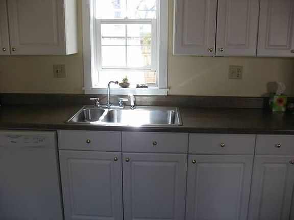 Updated cabinets and coun