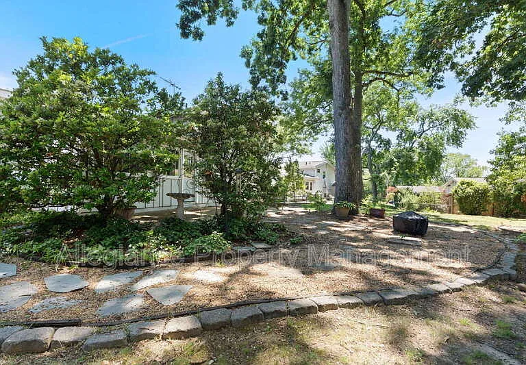 6610 Bowie Dr — Photo 32
