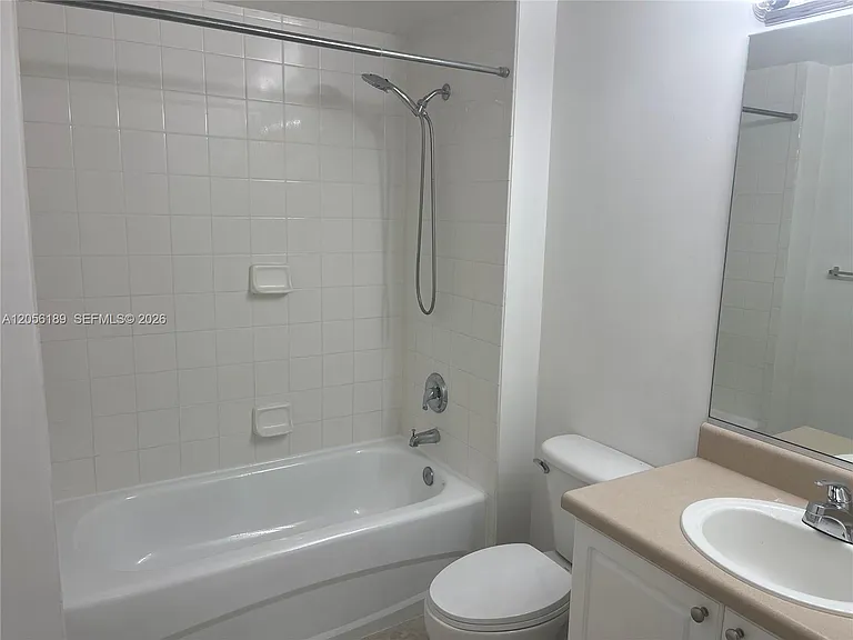 255 Evernia St #616 — Photo 7