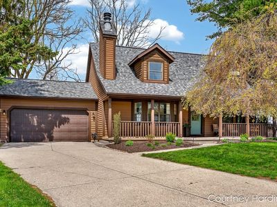 5011 Brookcrest Ct SW, Wyoming, MI, 49418