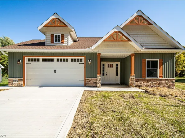 1745 Green Rd, Madison, OH 44057