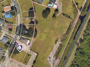 815 Badger Dr, Arabi, LA 70032