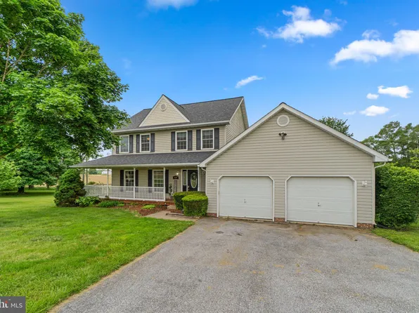 620 S Houcksville Rd, Hampstead, MD 21074