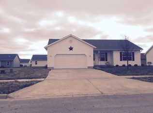 847 Linden Ave, Washington Court House, OH 43160