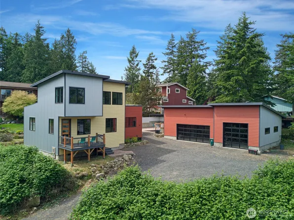 611 Nelson Street, Friday Harbor, WA 98250