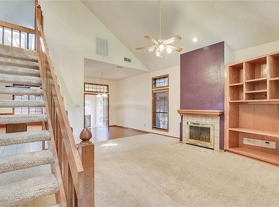 4th image of 6018 Paradise Dr