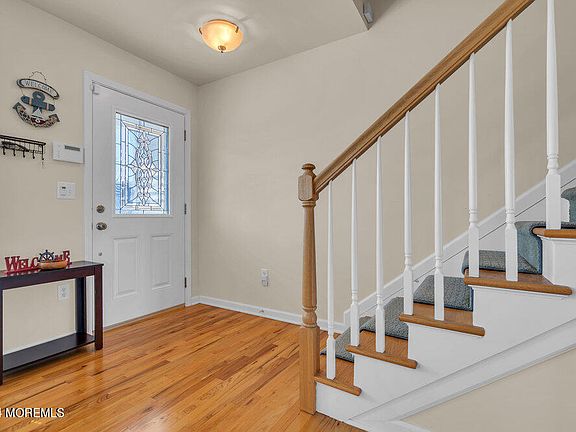 4th image of 248 Cypress Drive