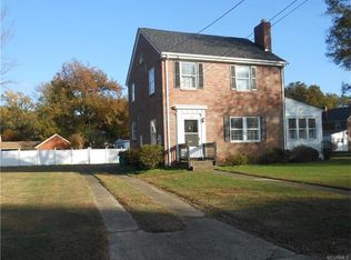 105 Crescent Ave, Hopewell, VA 23860