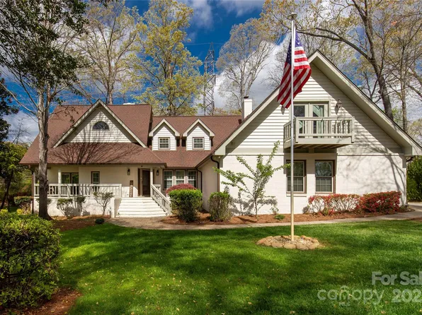 16 Catawba Ridge Ct, Clover, SC 29710