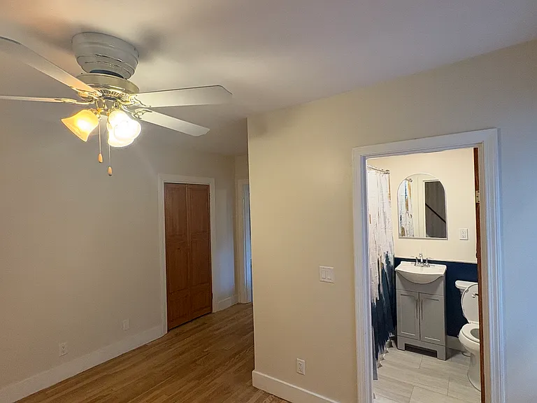 67 Oak St #2 — Photo 23