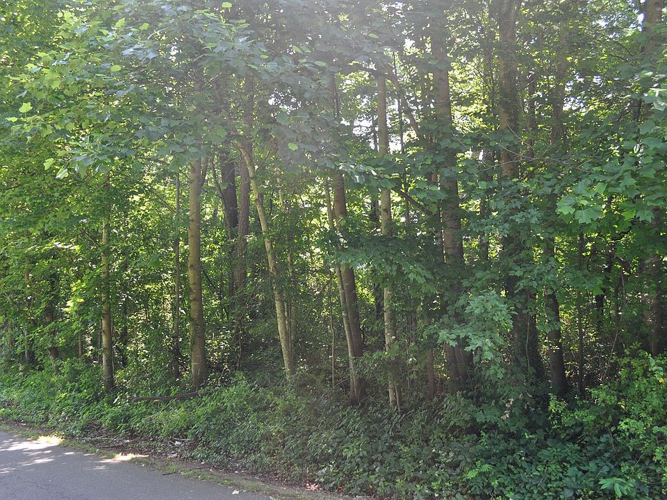 1st image of Cassell St