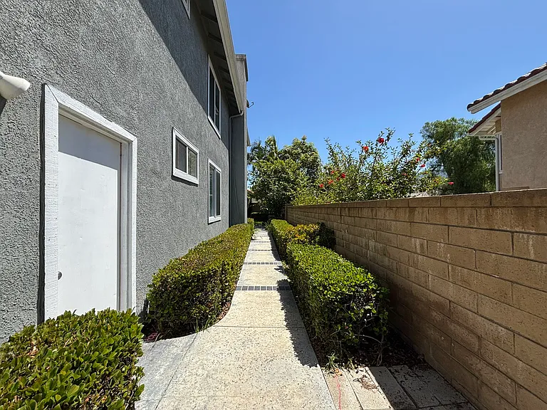 5530 Elderberry Ln — Photo 38