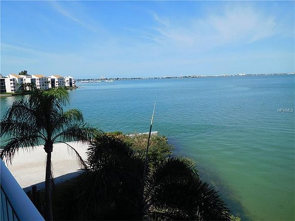 3rd image of 5279 Isla Key Blvd S APT 309