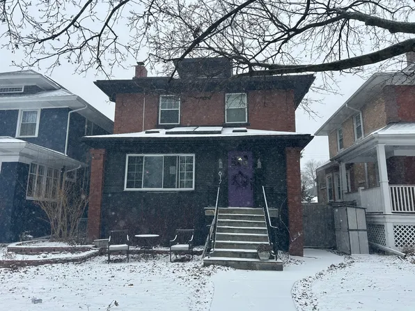 617 S Humphrey Ave, Oak Park, IL 60304