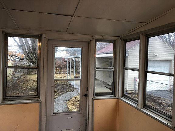 sun porch