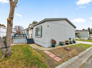 5692 N Confederate Ln, Garden City, ID 83714