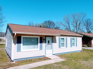 2015 Dellbrook Dr NE, Huntsville, AL 35811