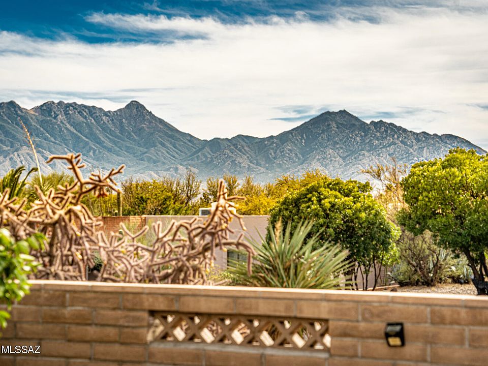 1st image of 558 W Vista Hermosa Dr