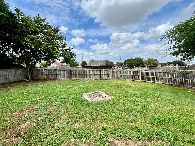 1621 Antelope Run — Photo 19