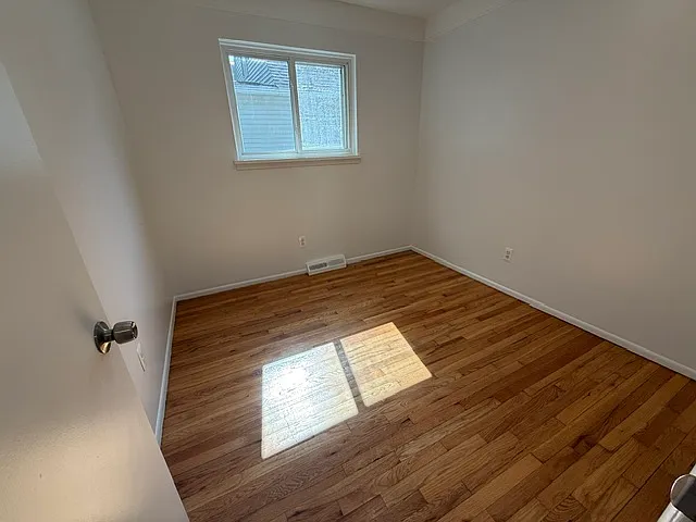 1829 E Granet Ave — Photo 11