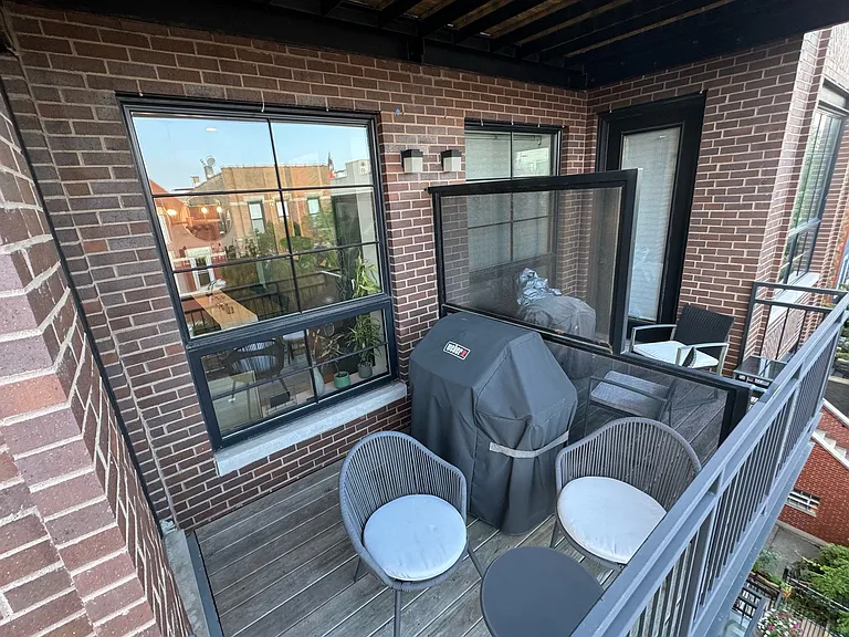 1238 N Bosworth Ave #301 — Photo 13
